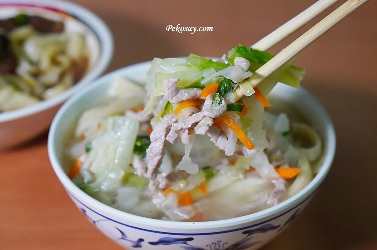 外媒稱「台灣美食之最」!台北城中市場「老字號熗鍋麵」,手擀麵Q彈有嚼勁 外媒稱「台灣美食之最」!台北城中市場「老字號熗鍋麵」,手擀麵Q彈有嚼勁