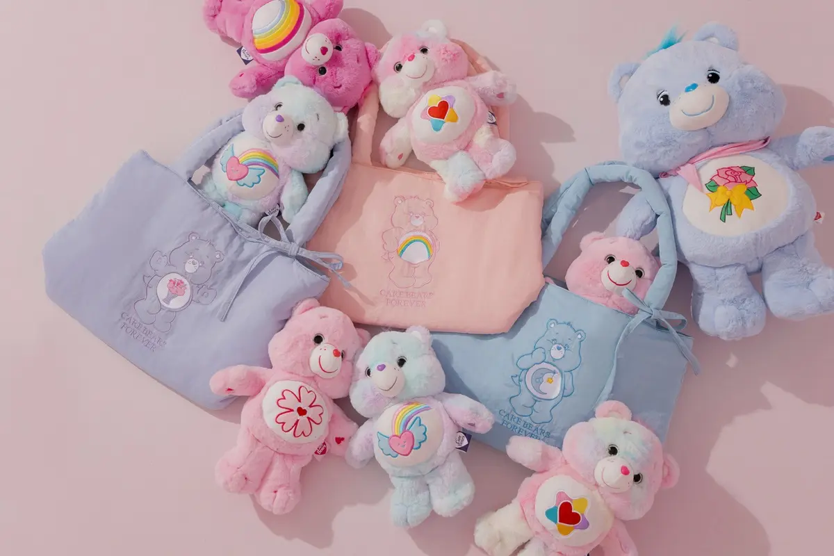 全台首間「彩虹熊粉紅小屋」在西門!Care Bears專賣店:巨大盒裝、送襪子盲盒 全台首間「彩虹熊粉紅小屋」在西門!Care Bears專賣店:巨大盒裝、送襪子盲盒