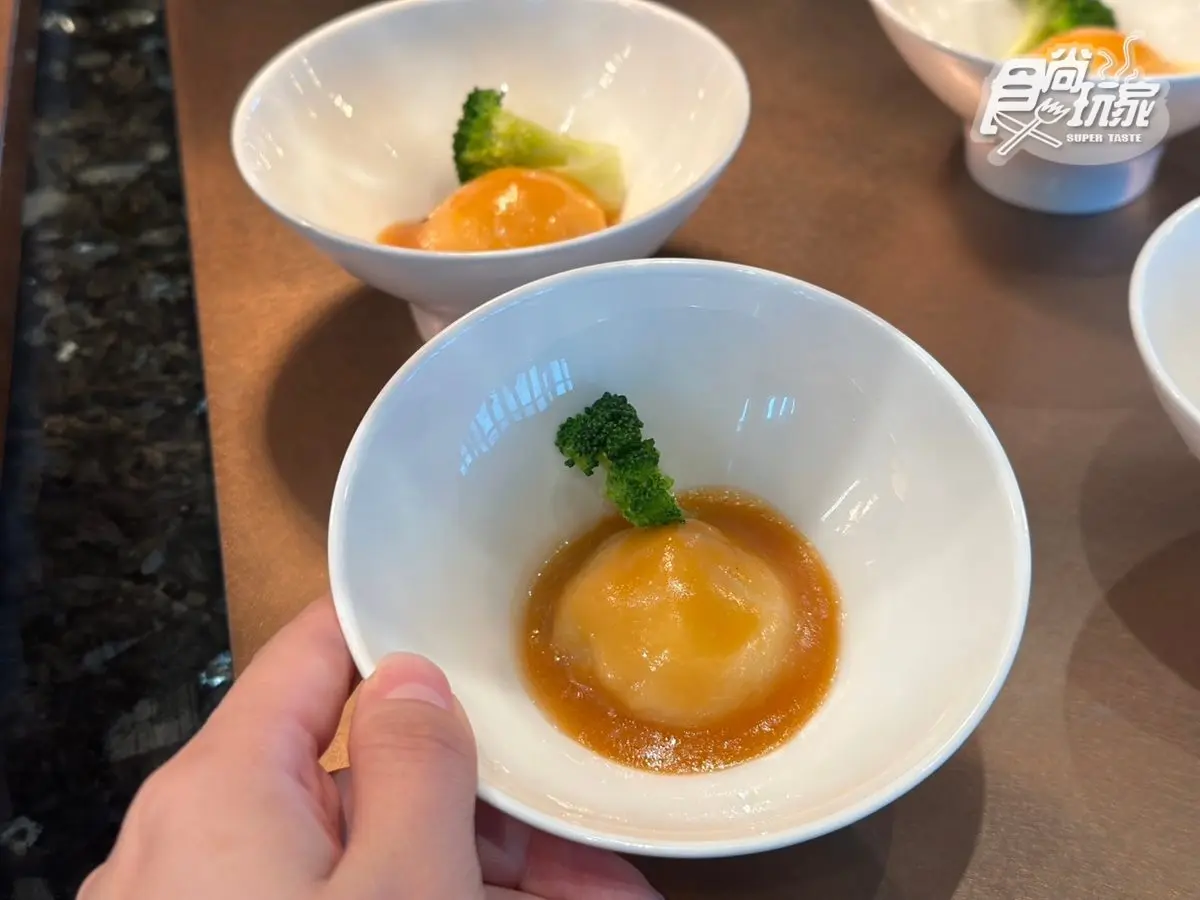 台灣最強Buffet紅到國外!「這天」起增加餐期,加碼紅蟳、帝王蟹新菜吃到飽 台灣最強Buffet紅到國外!「這天」起增加餐期,加碼紅蟳、帝王蟹新菜吃到飽