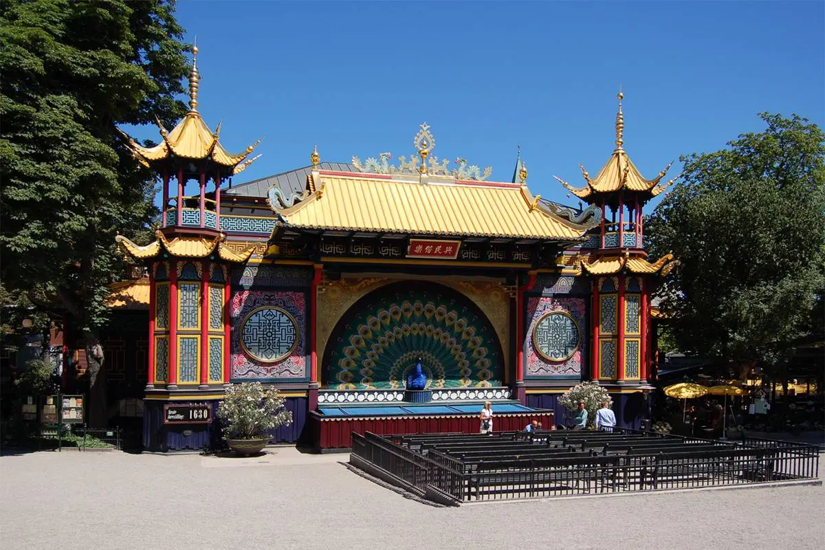 沒有它就沒有迪士尼!世界第二老遊樂園,必玩110歲木製「手動駕駛」雲霄飛車 沒有它就沒有迪士尼!世界第二老遊樂園,必玩110歲木製「手動駕駛」雲霄飛車