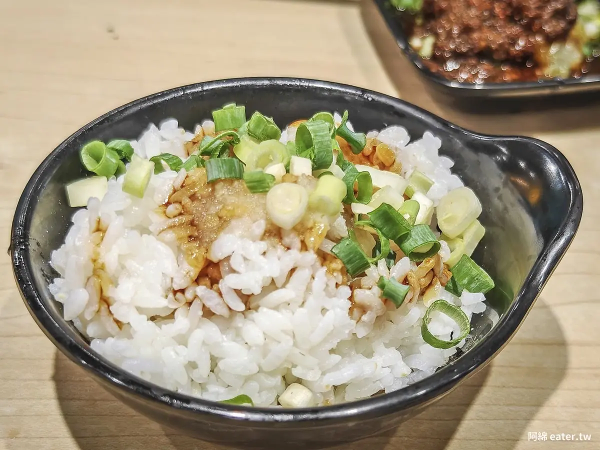 錢都旗下最狂「平價小火鍋」!160元起豬油拌飯、霜淇淋吃到飽,28款鍋物任選 錢都旗下最狂「平價小火鍋」!160元起豬油拌飯、霜淇淋吃到飽,28款鍋物任選