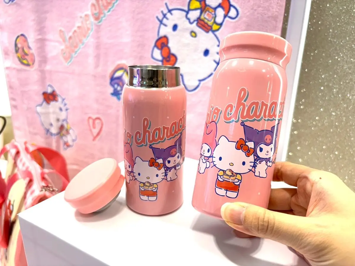 免費打卡Hello Kitty+酷洛米!三麗鷗摺疊傘、毛絨毯9款限定周邊一次收 免費打卡Hello Kitty+酷洛米!三麗鷗摺疊傘、毛絨毯9款限定周邊一次收