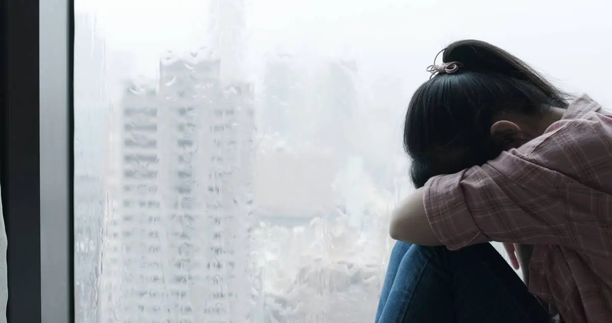 上班請假有理由了?一下雨就頭痛、疲倦,專家教緩解「低氣壓不適症」 上班請假有理由了?一下雨就頭痛、疲倦,專家教緩解「低氣壓不適症」