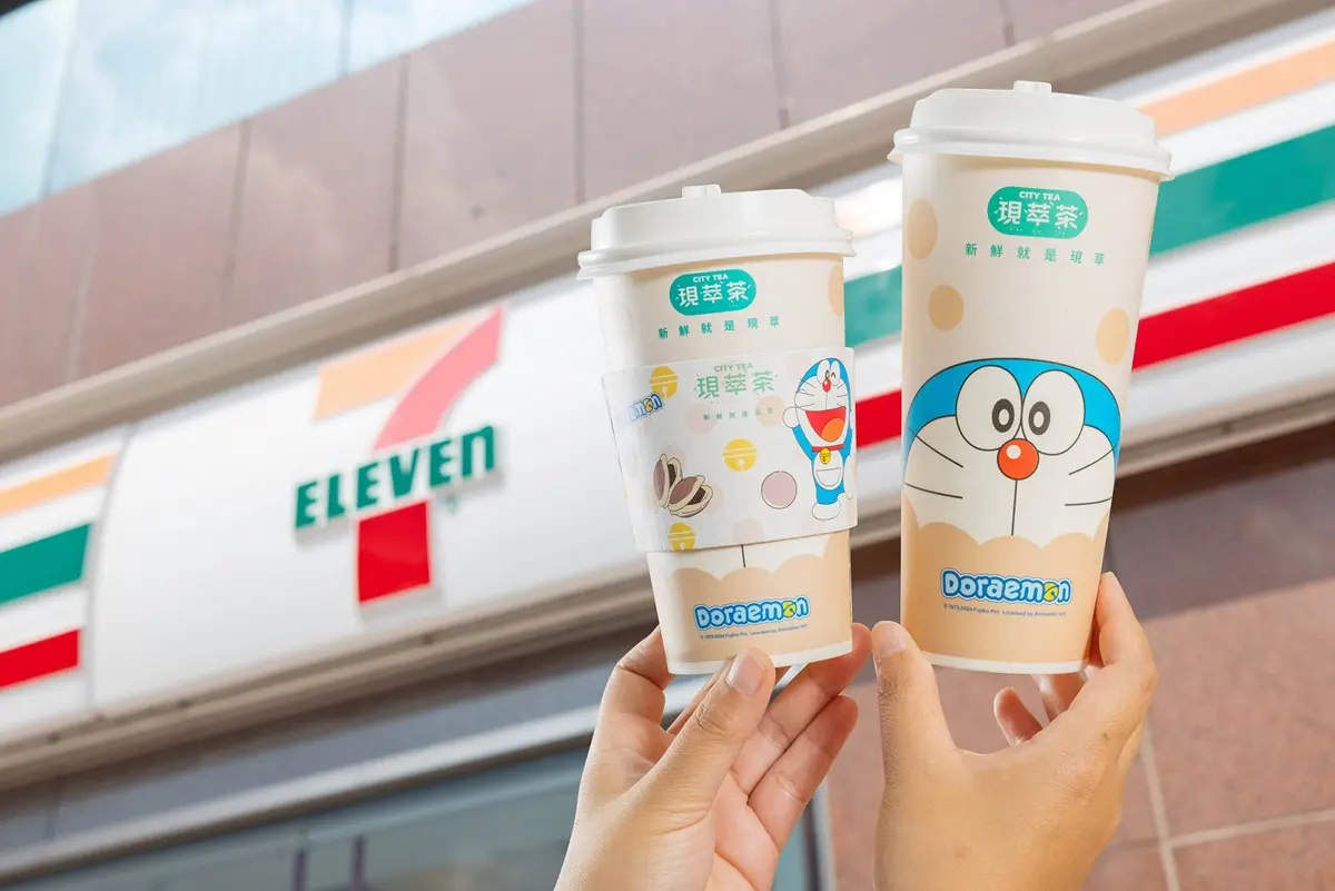 哆啦A夢手搖杯!7-11首推「哆啦A夢」主題杯,保溫杯、抱枕毯4周邊手刀加購 哆啦A夢手搖杯!7-11首推「哆啦A夢」主題杯,保溫杯、抱枕毯4周邊手刀加購