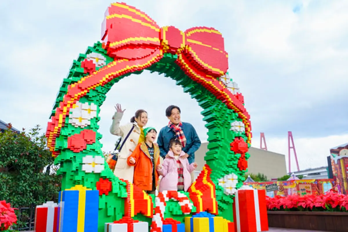 聖誕節衝「樂高樂園」!首度舉辦夜間燈光秀,61萬塊積木聖誕樹拍到飽 聖誕節衝「樂高樂園」!首度舉辦夜間燈光秀,61萬塊積木聖誕樹拍到飽