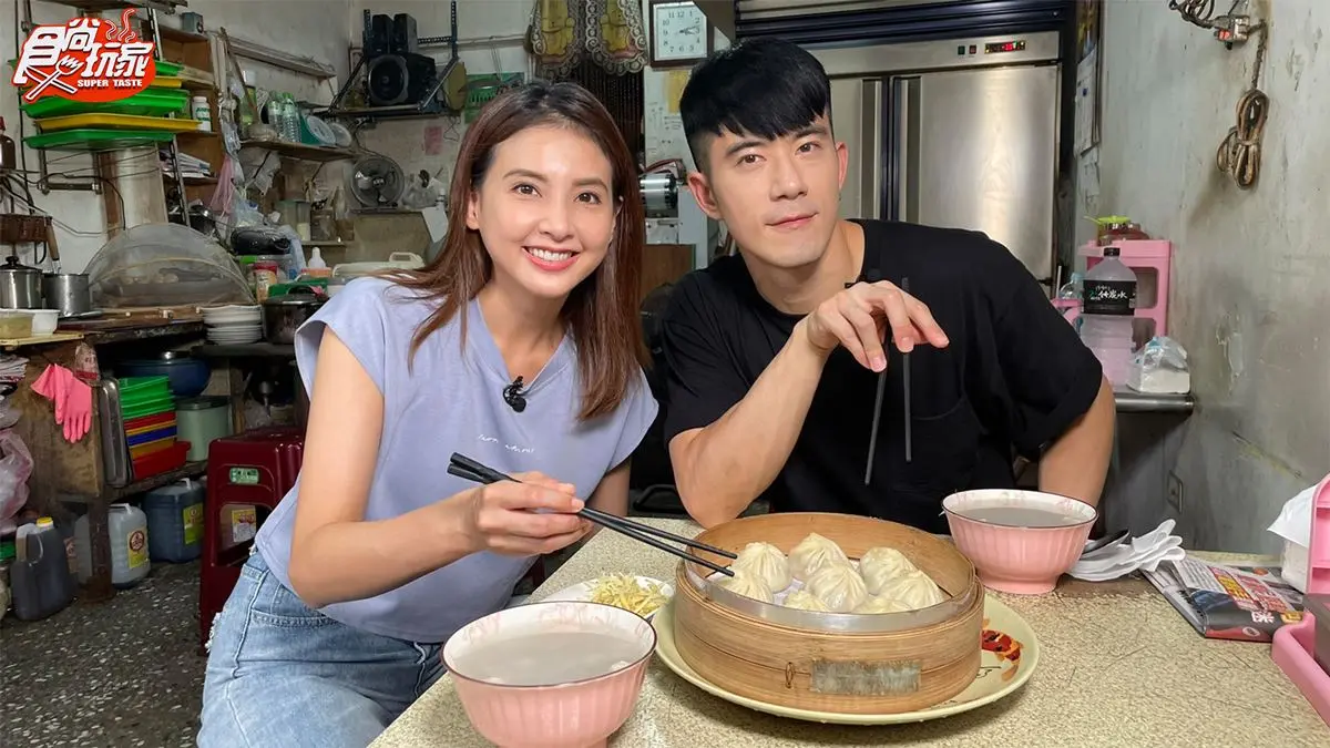 《食尚玩家》省錢任務大亂鬥!威廉、風田吵換搭檔,子余、納豆挑戰霸王餐 《食尚玩家》省錢任務大亂鬥!威廉、風田吵換搭檔,子余、納豆挑戰霸王餐