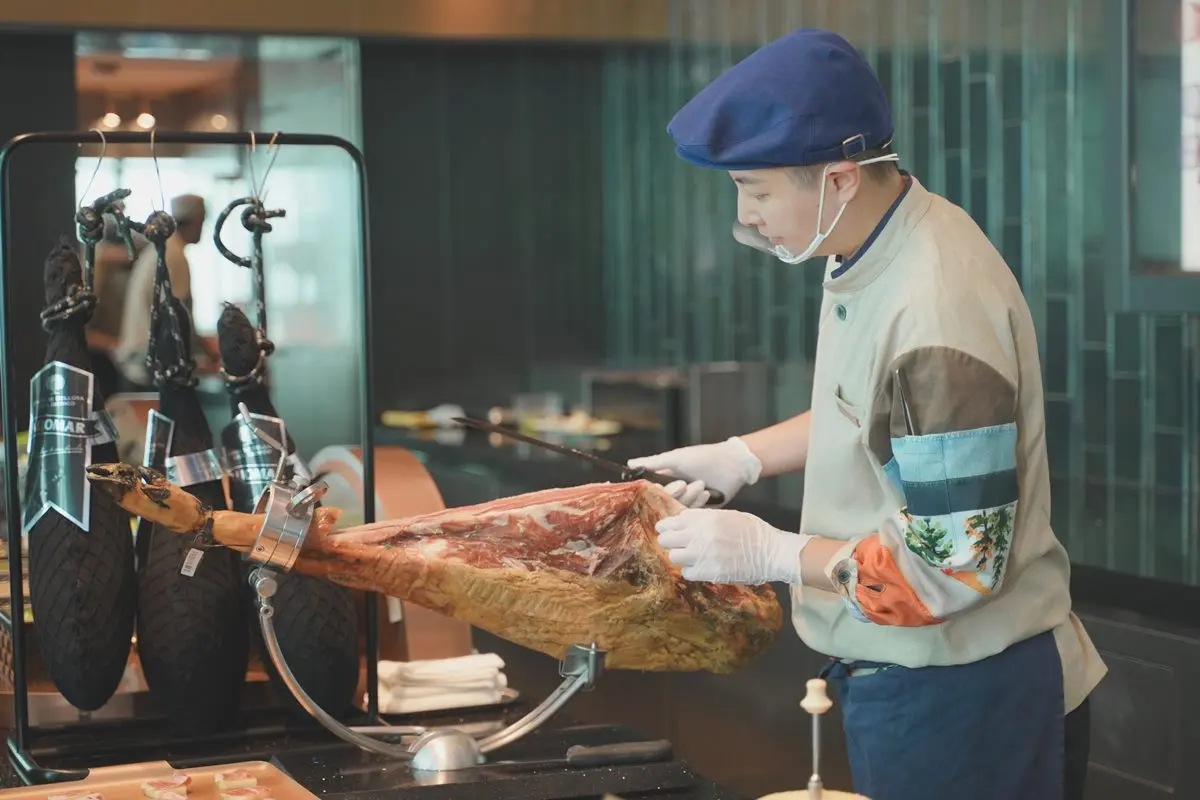 全台最頂級Buffet!「饗A Joy」3.5小時爽嗑300道料理,8大餐區全開箱 全台最頂級Buffet!「饗A Joy」3.5小時爽嗑300道料理,8大餐區全開箱
