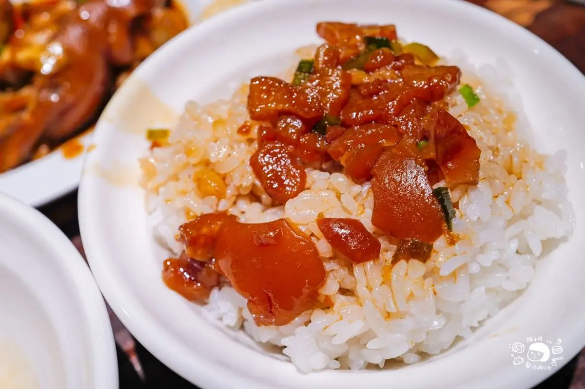 台北最強滷肉飯12家！黃仁勳、陳珮騏愛店，60年老字號、CNN推薦通通有