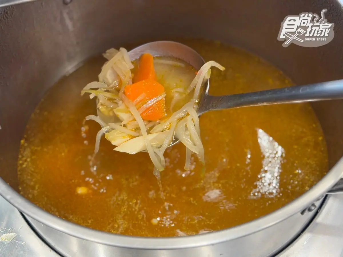 小資族快衝!家樂福推紅酒燉牛肉+2配菜便當68元,再享湯品無限喝到飽(中獎公布) 小資族快衝!家樂福推紅酒燉牛肉+2配菜便當68元,再享湯品無限喝到飽(中獎公布)
