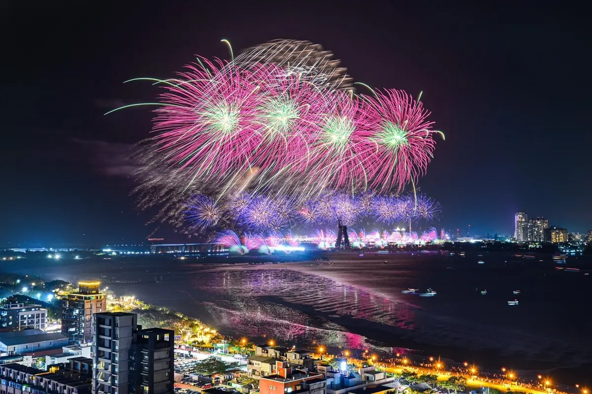 全台最盛大跨年煙火!豪華規格狂炸13分14秒,演唱會卡司、11大最佳觀賞點 全台最盛大跨年煙火!豪華規格狂炸13分14秒,演唱會卡司、11大最佳觀賞點