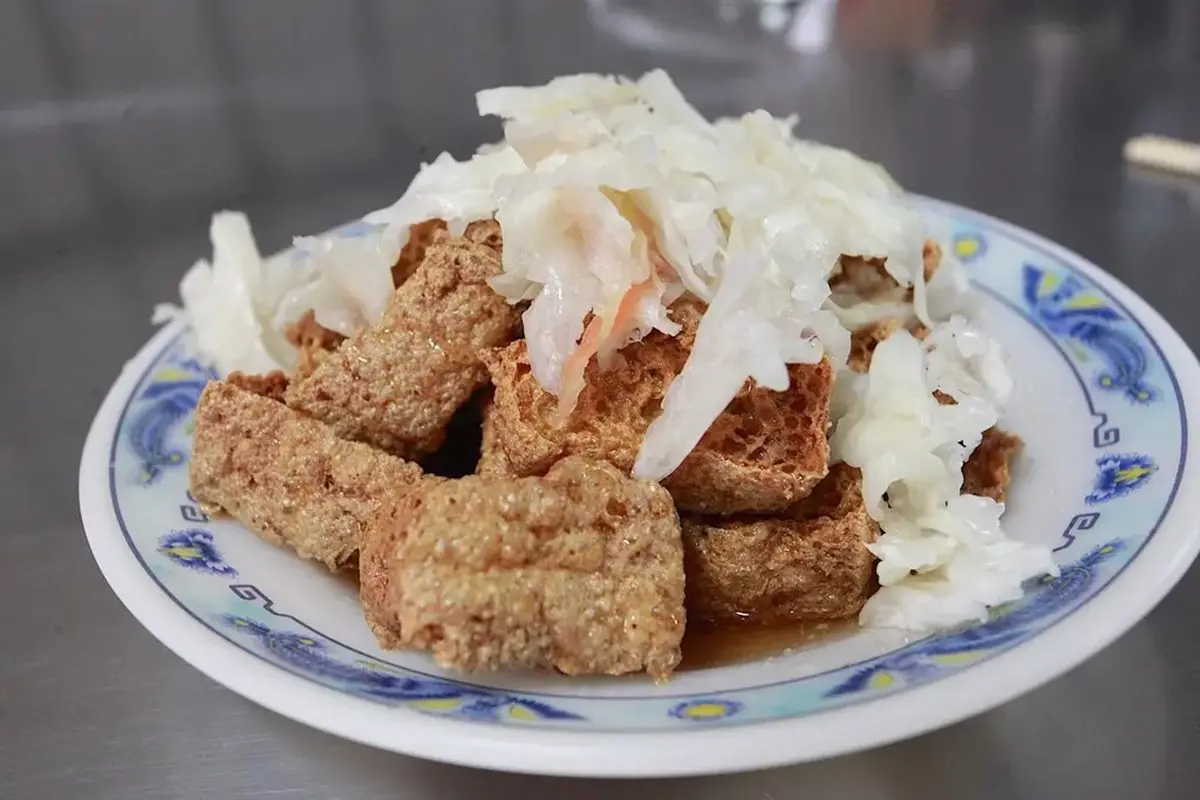 台南歸仁美食推薦13家！40年老店薑母鴨、台南三井Outlet必吃合點壽司