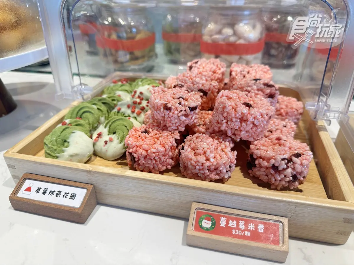 高雄299元「甜點吃到飽」開箱!4月兒童半價再半價,玩具總動員風新品登場 高雄299元「甜點吃到飽」開箱!4月兒童半價再半價,玩具總動員風新品登場