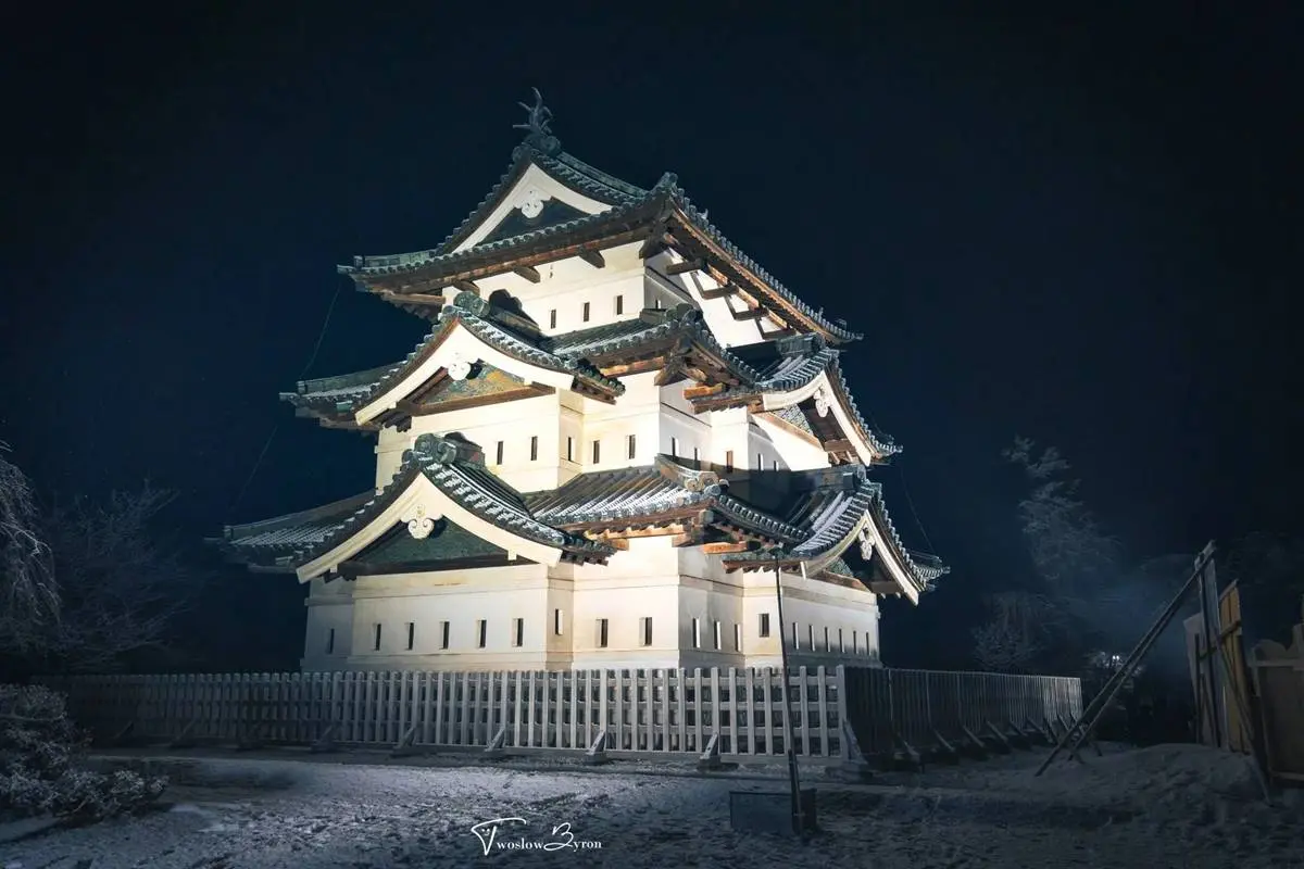 一生必看一次!夜訪百年古城「雪燈籠祭」,絕美映雪「冬之櫻」綿延兩岸 一生必看一次!夜訪百年古城「雪燈籠祭」,絕美映雪「冬之櫻」綿延兩岸