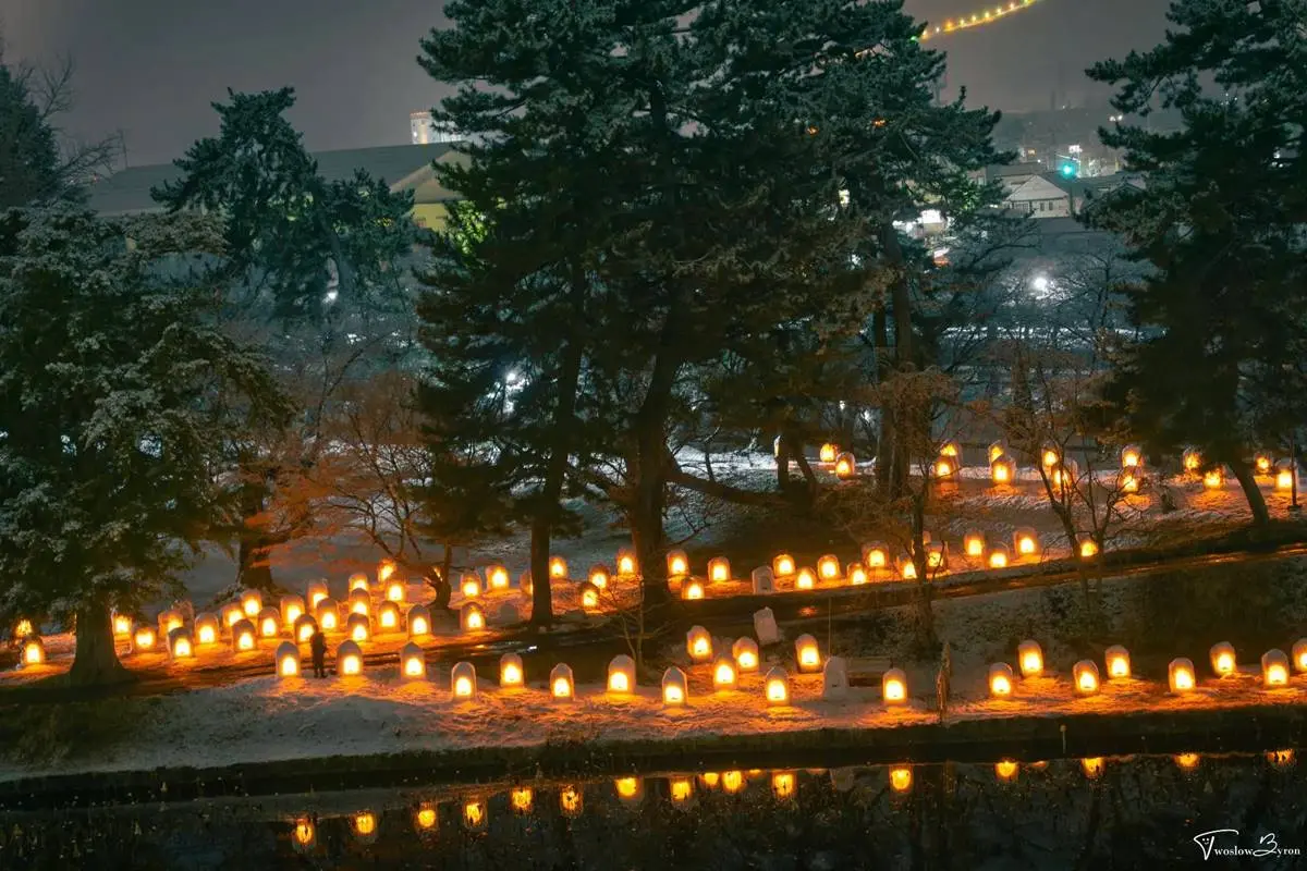 一生必看一次!夜訪百年古城「雪燈籠祭」,絕美映雪「冬之櫻」綿延兩岸 一生必看一次!夜訪百年古城「雪燈籠祭」,絕美映雪「冬之櫻」綿延兩岸