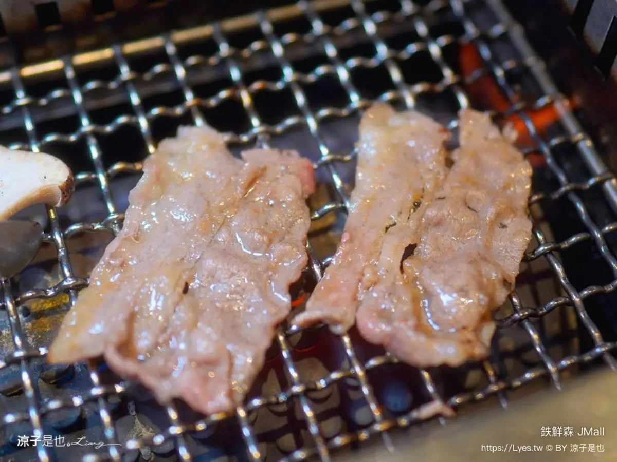 228元起爽嗑燒肉!「個人燒肉」CP值爆表,雞湯、小菜、炸物無限吃到飽 228元起爽嗑燒肉!「個人燒肉」CP值爆表,雞湯、小菜、炸物無限吃到飽