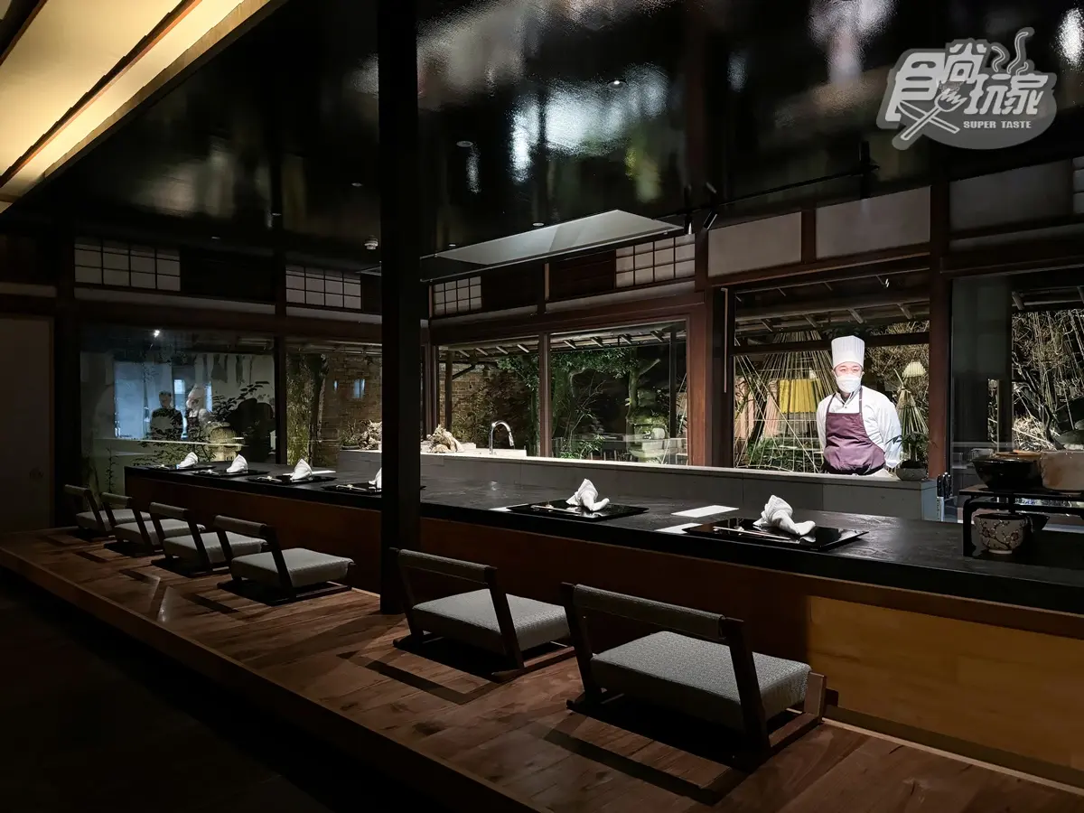 富山縣美食輕旅行2天1夜攻略!海鮮市場爽嗑紅雪蟹、小威尼斯漫步拍美照(中獎公布) 富山縣美食輕旅行2天1夜攻略!海鮮市場爽嗑紅雪蟹、小威尼斯漫步拍美照(中獎公布)