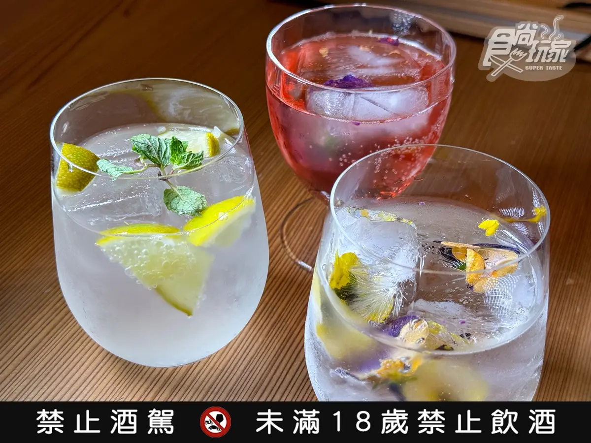 富山縣美食輕旅行2天1夜攻略!海鮮市場爽嗑紅雪蟹、小威尼斯漫步拍美照(中獎公布) 富山縣美食輕旅行2天1夜攻略!海鮮市場爽嗑紅雪蟹、小威尼斯漫步拍美照(中獎公布)