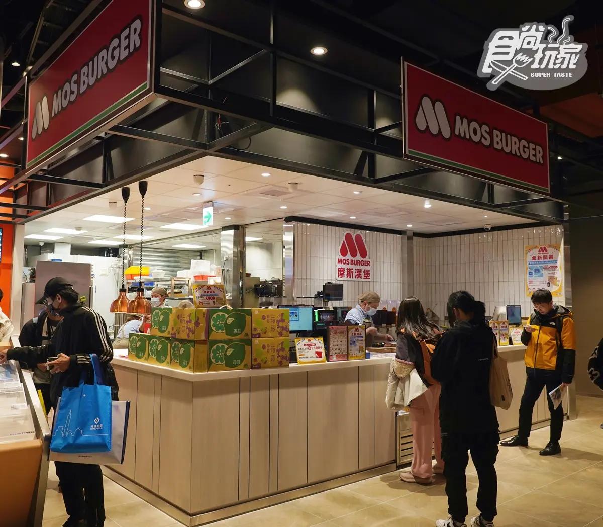 「摩斯紅茶買3送2」快囤!限時免費送方塊薯餅、咖啡,加碼搶2夯品買一送一 「摩斯紅茶買3送2」快囤!限時免費送方塊薯餅、咖啡,加碼搶2夯品買一送一