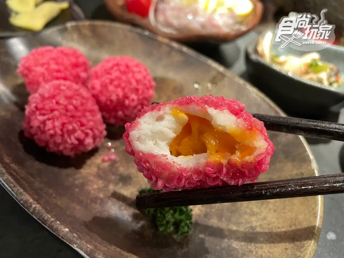 湊湊火鍋買一送一快衝！超狂「櫻花清酒鍋」爽嗑和牛海鮮，免費送Q蝦、爆漿起司