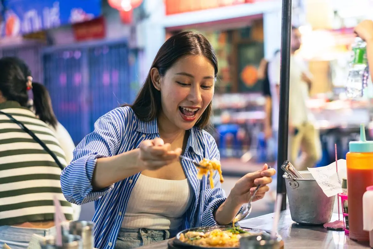 「吃」會透露本性！愛吃甜積極、愛吃鹹穩定，500強企業用「這食物」面試員工