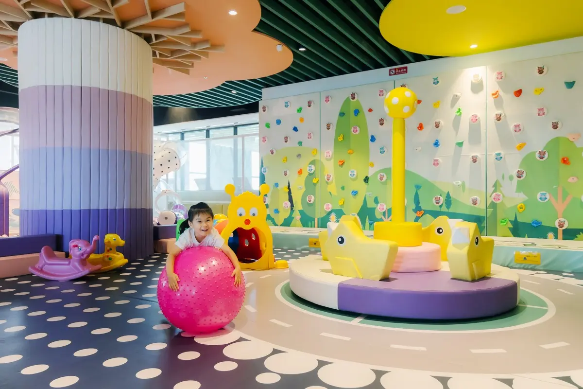 吃到飽最低399元起！「國際不打小孩日」住飯店第２晚半價，加碼送希臘莊園門票