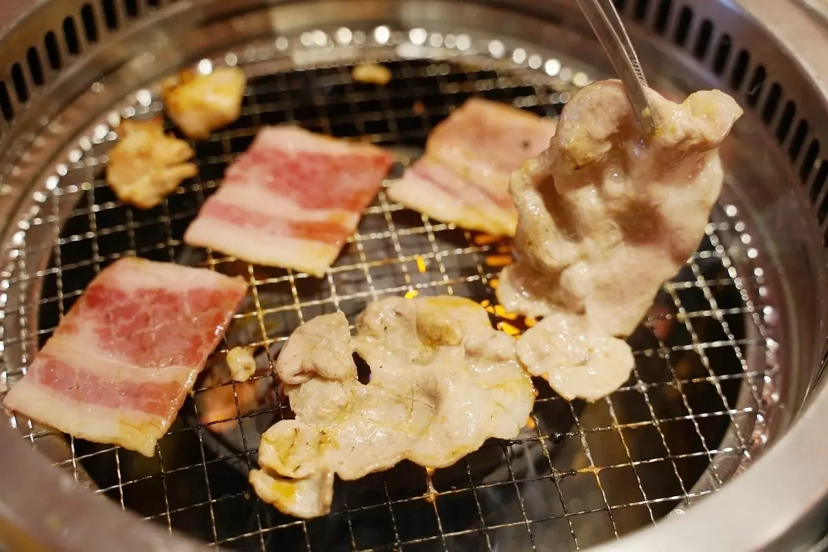 2025沖繩旅遊攻略!10大美食+景點推薦:7公分厚玉子燒、苦瓜漢堡、超Q獅薩 2025沖繩旅遊攻略!10大美食+景點推薦:7公分厚玉子燒、苦瓜漢堡、超Q獅薩