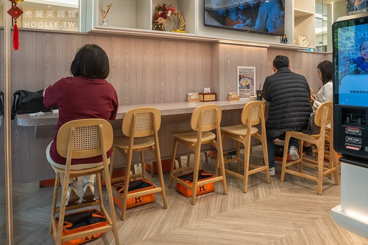 全台唯一「水餃吃到飽」在高雄！299元任你吃，小菜、飲料、蛋花湯無限取用