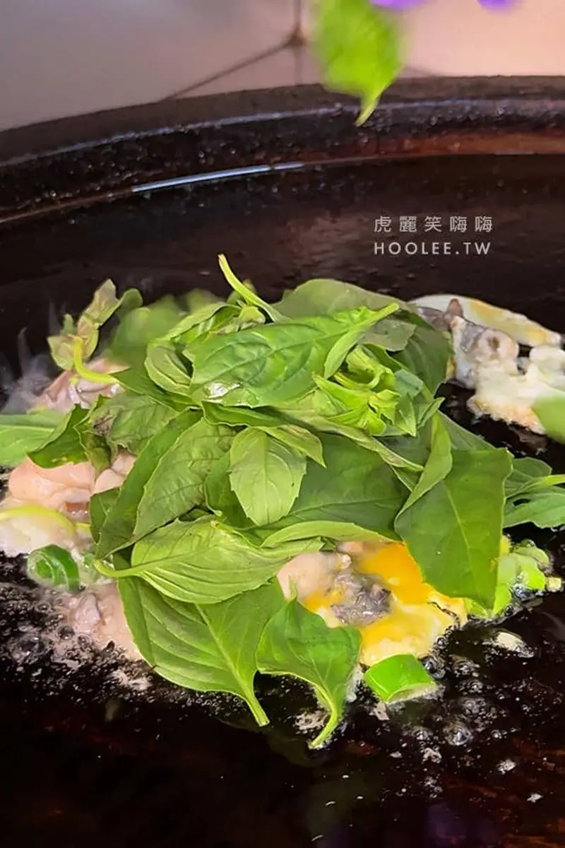 「高雄最狂蚵仔煎」是這家!香酥餅皮中間竟藏炒泡麵,再加牽絲乳酪超銷魂 「高雄最狂蚵仔煎」是這家!香酥餅皮中間竟藏炒泡麵,再加牽絲乳酪超銷魂