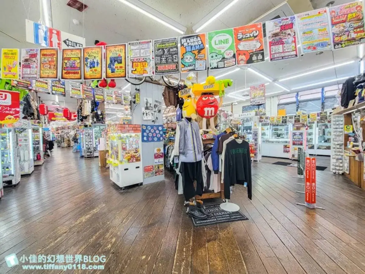 占地超過2000坪!沖繩最強「二手店購物聖地」,從愛馬仕到稀有寶可夢都能買 占地超過2000坪!沖繩最強「二手店購物聖地」,從愛馬仕到稀有寶可夢都能買