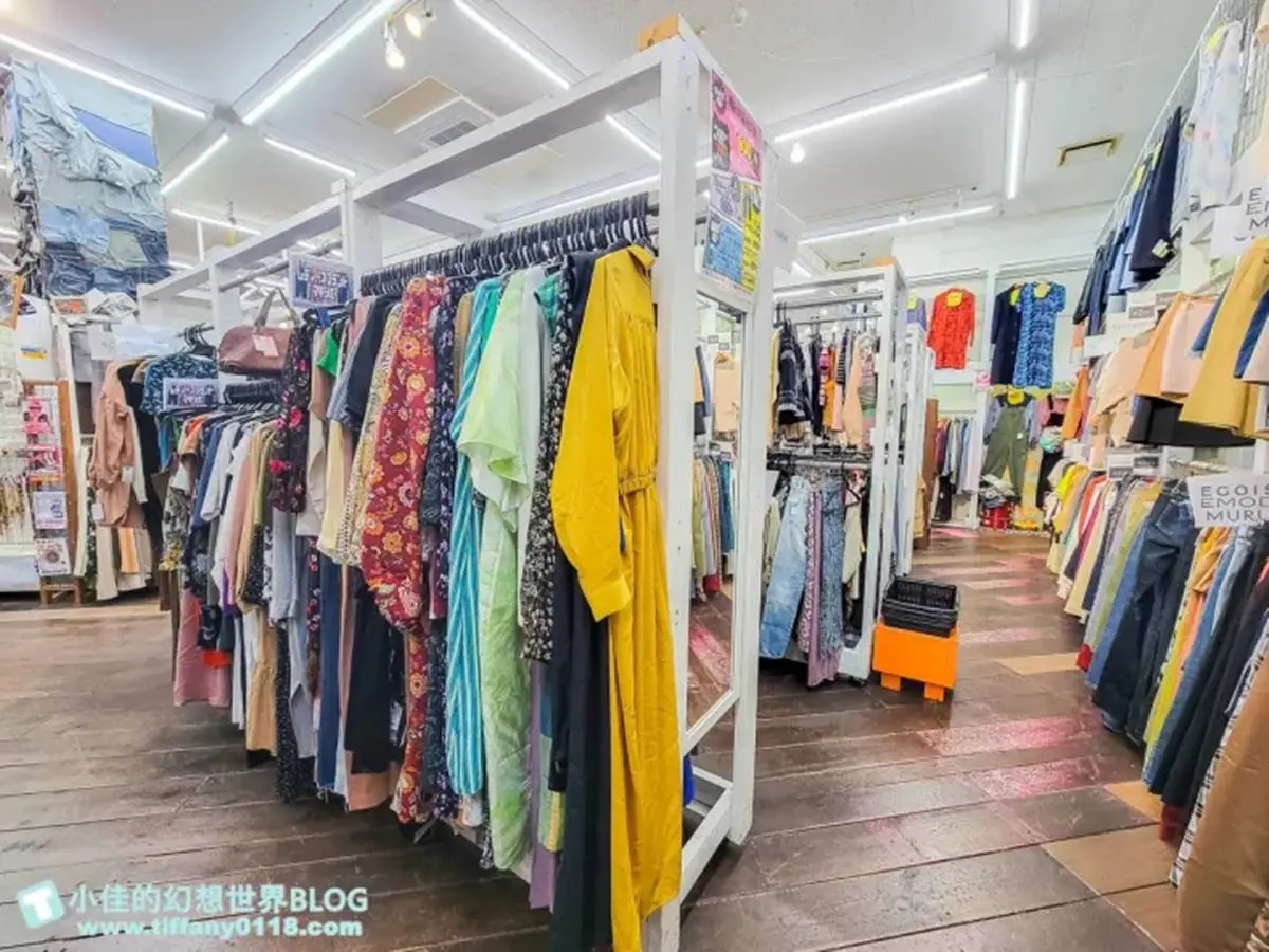 占地超過2000坪!沖繩最強「二手店購物聖地」,從愛馬仕到稀有寶可夢都能買 占地超過2000坪!沖繩最強「二手店購物聖地」,從愛馬仕到稀有寶可夢都能買