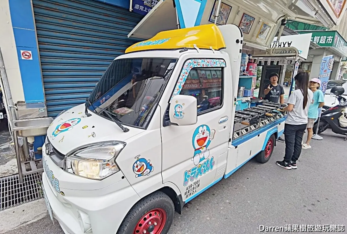 「台灣拼圖雞蛋糕」超吸睛！哆啦A夢餐車現身「這４區」，還能玩扭蛋機、娃娃機