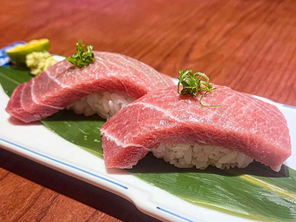 狗一下「黑鮪魚吃到飽」來了！百款日料、黑鮪魚刺身、握壽司暢吃，千元有找