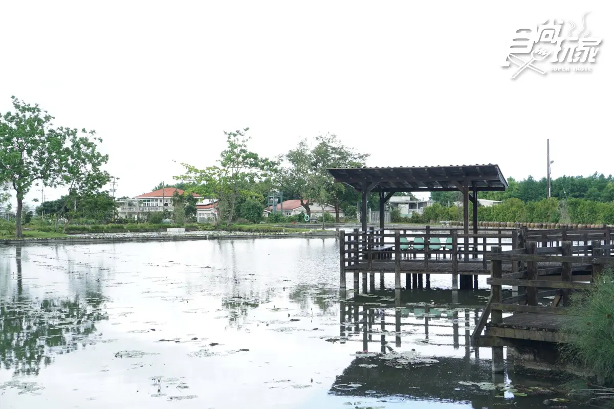超狂皮蛋冰淇淋這裡吃!花蓮吉安8大亮點:百年日式寺院、楓林步道美拍(中獎公布) 超狂皮蛋冰淇淋這裡吃!花蓮吉安8大亮點:百年日式寺院、楓林步道美拍(中獎公布)