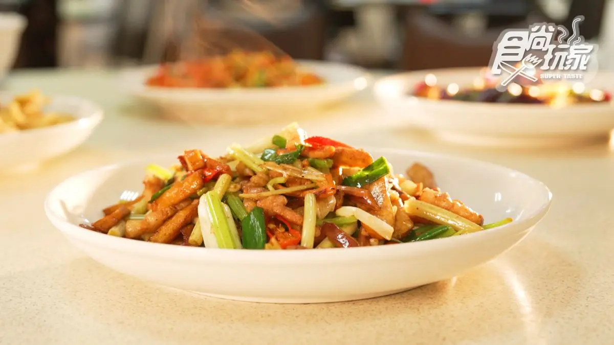 550元爽嗑「無菜單客家菜」！苗栗美食餐廳推薦｜6/19《天菜就醬吃》店家資訊（中獎公布）