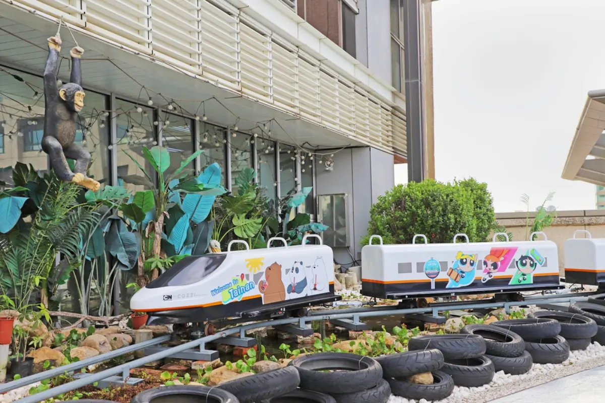遊園火車、電動車免費玩！台南最萌親子飯店再升級，還有熊熊三兄弟主題餐（中獎公布）