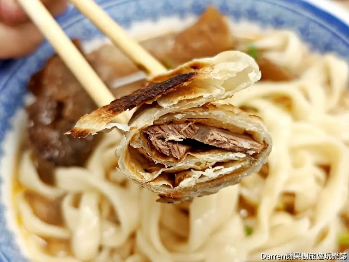 免費加湯、續麵吃到飽!70年「老字號牛肉麵」最低90元起,必嗑半筋半肉麵 免費加湯、續麵吃到飽!70年「老字號牛肉麵」最低90元起,必嗑半筋半肉麵