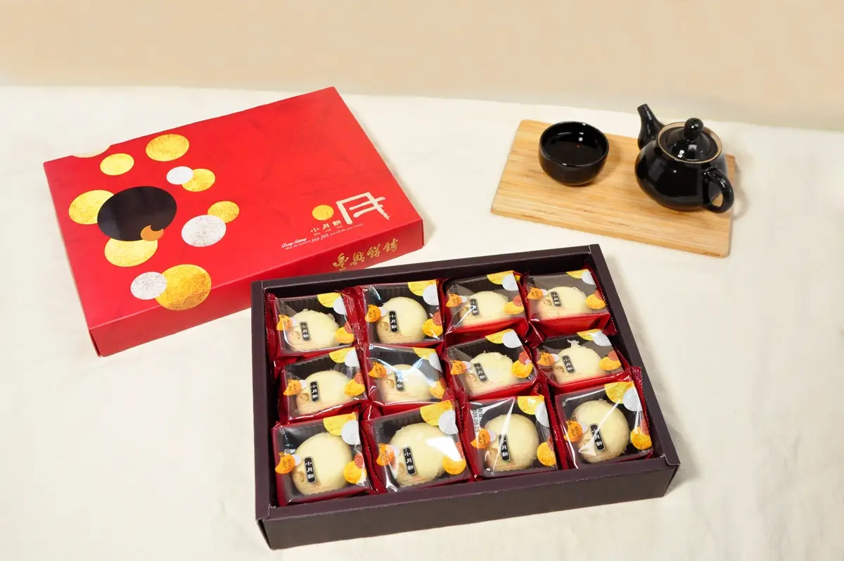 鳳梨酥、豆沙月餅免費送！伴手禮名店優惠暴走，中秋都瘋「百萬銷量款」
