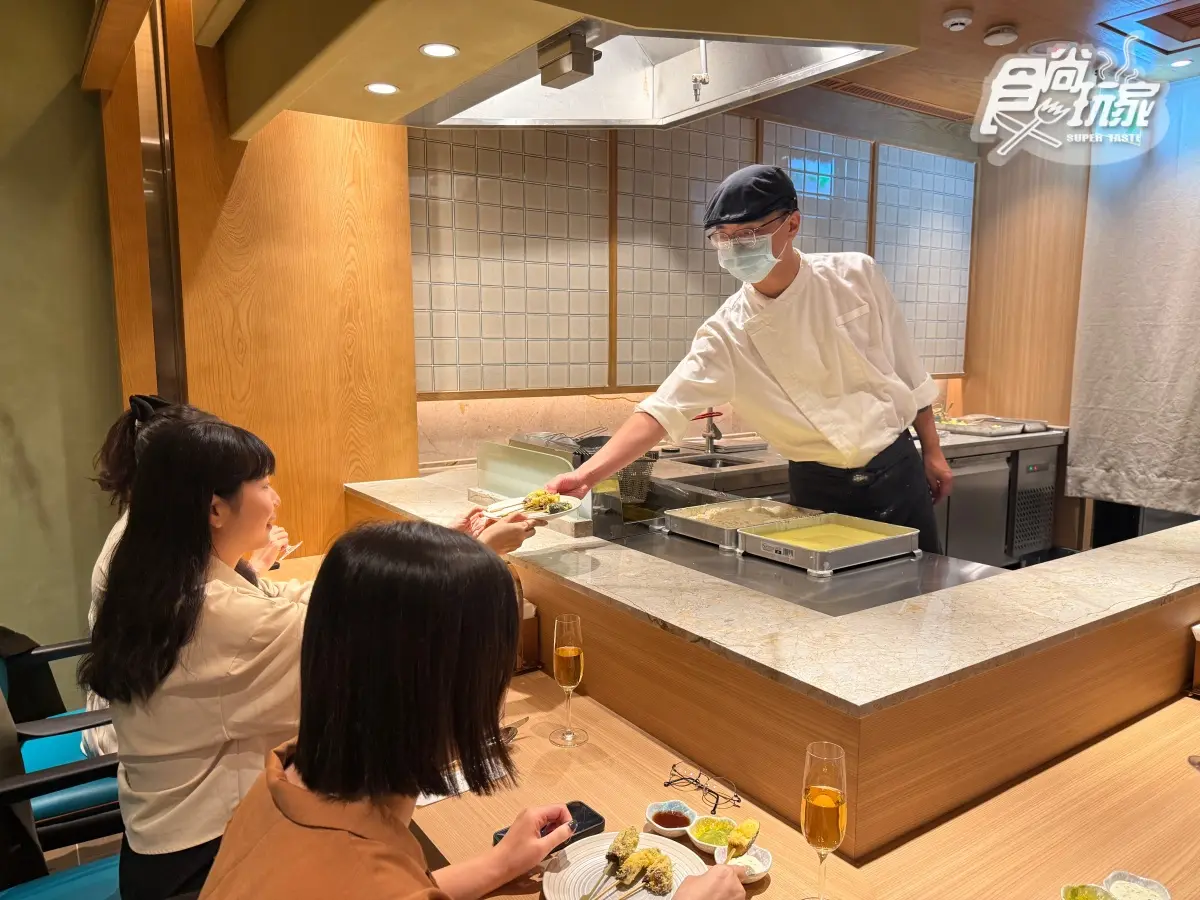 全台最難訂吃到飽!「島語」高雄店開幕,9大主題菜色、價格資訊一次看 全台最難訂吃到飽!「島語」高雄店開幕,9大主題菜色、價格資訊一次看