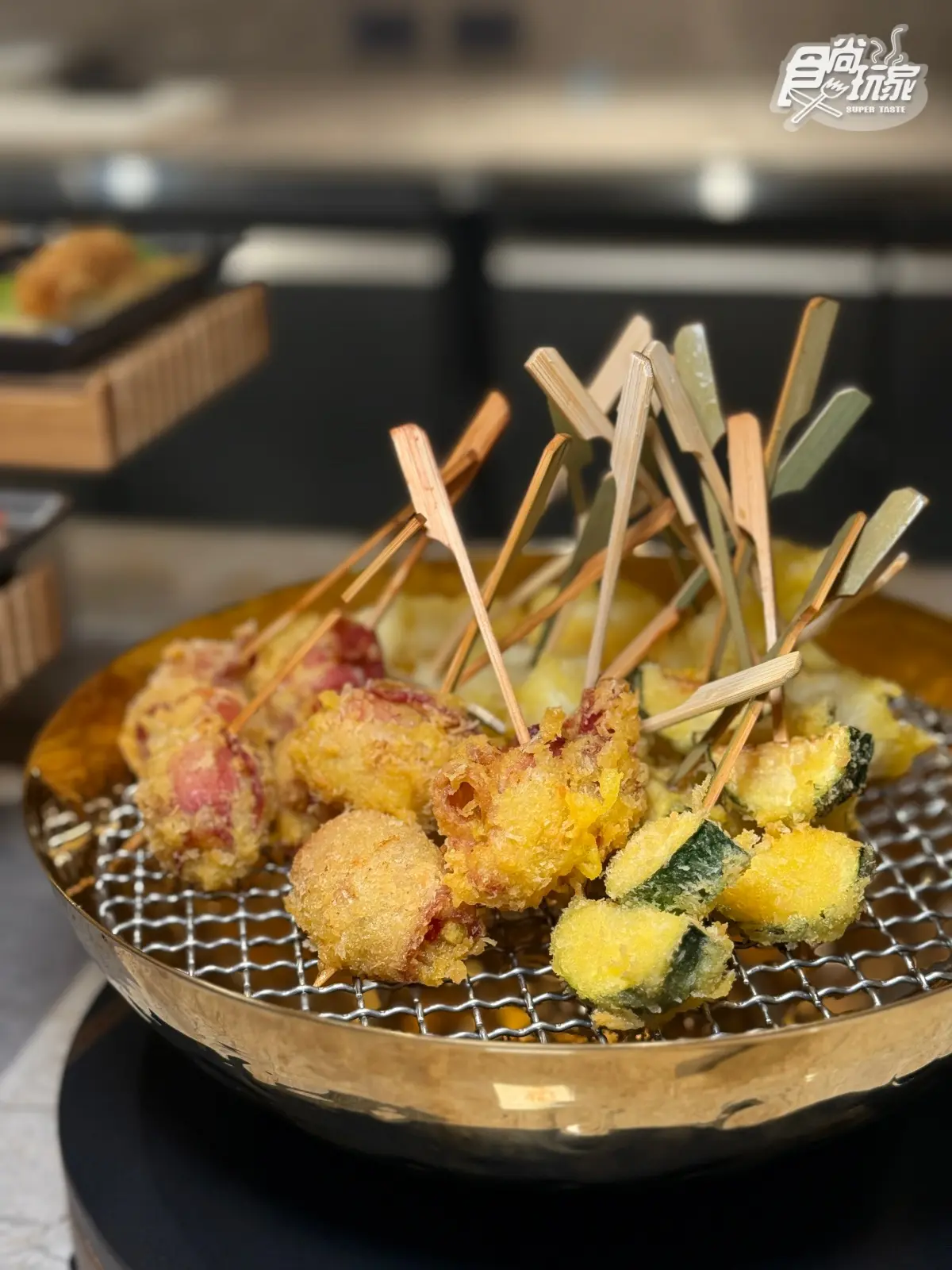 全台最難訂吃到飽!「島語」高雄店開幕,9大主題菜色、價格資訊一次看 全台最難訂吃到飽!「島語」高雄店開幕,9大主題菜色、價格資訊一次看