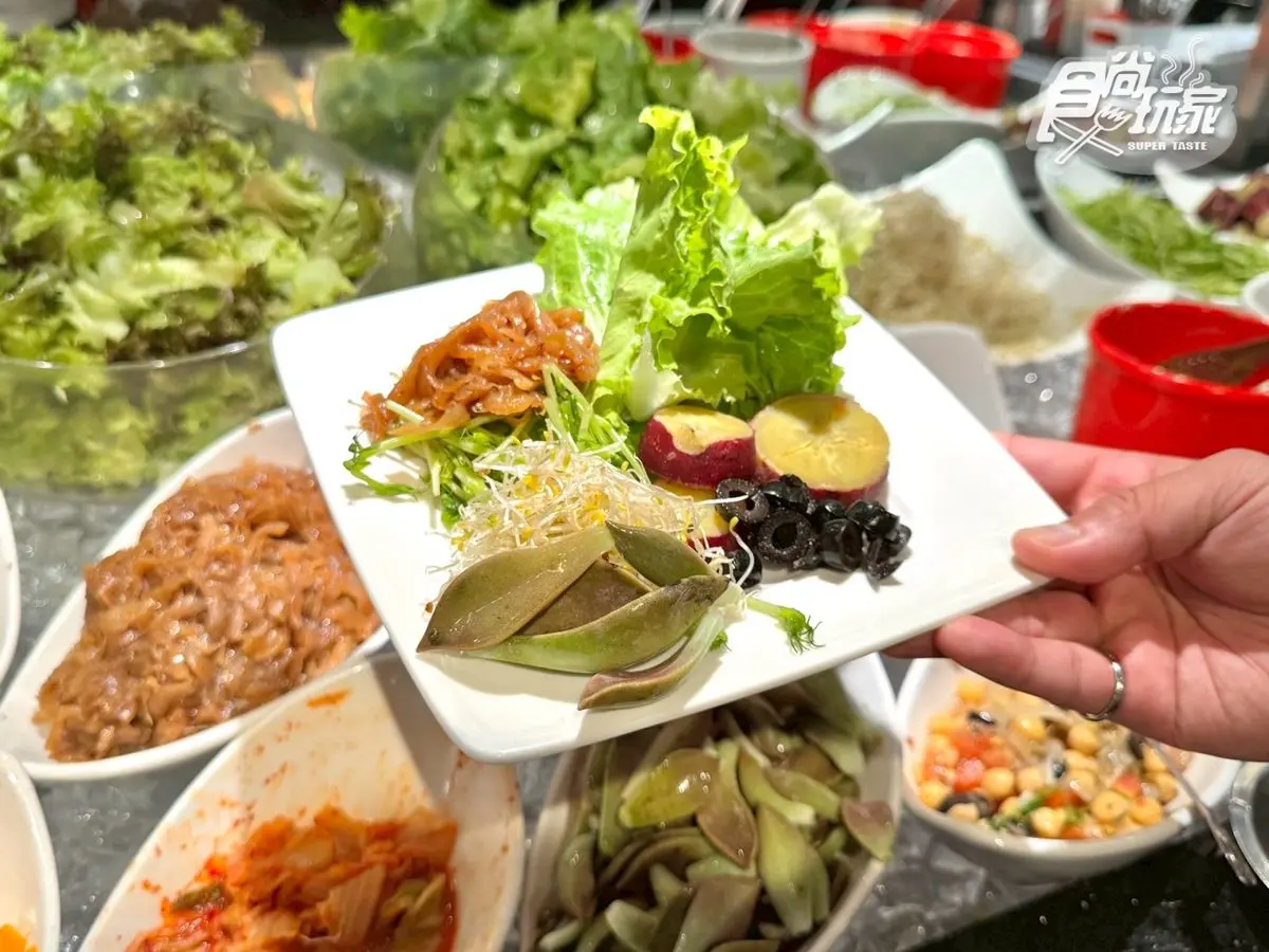 400元爽嗑牛排＋升級自助吧！「４分店」爽吃６小時，甜點、咖哩、水果無限夾