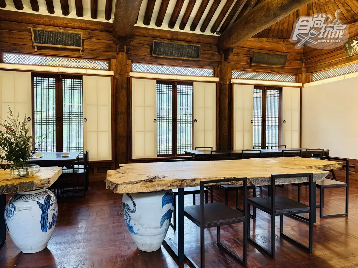 入住絕美水上蓮花閣！傳統韓屋１秒穿越古裝世界，免費韓服體驗、汗蒸幕