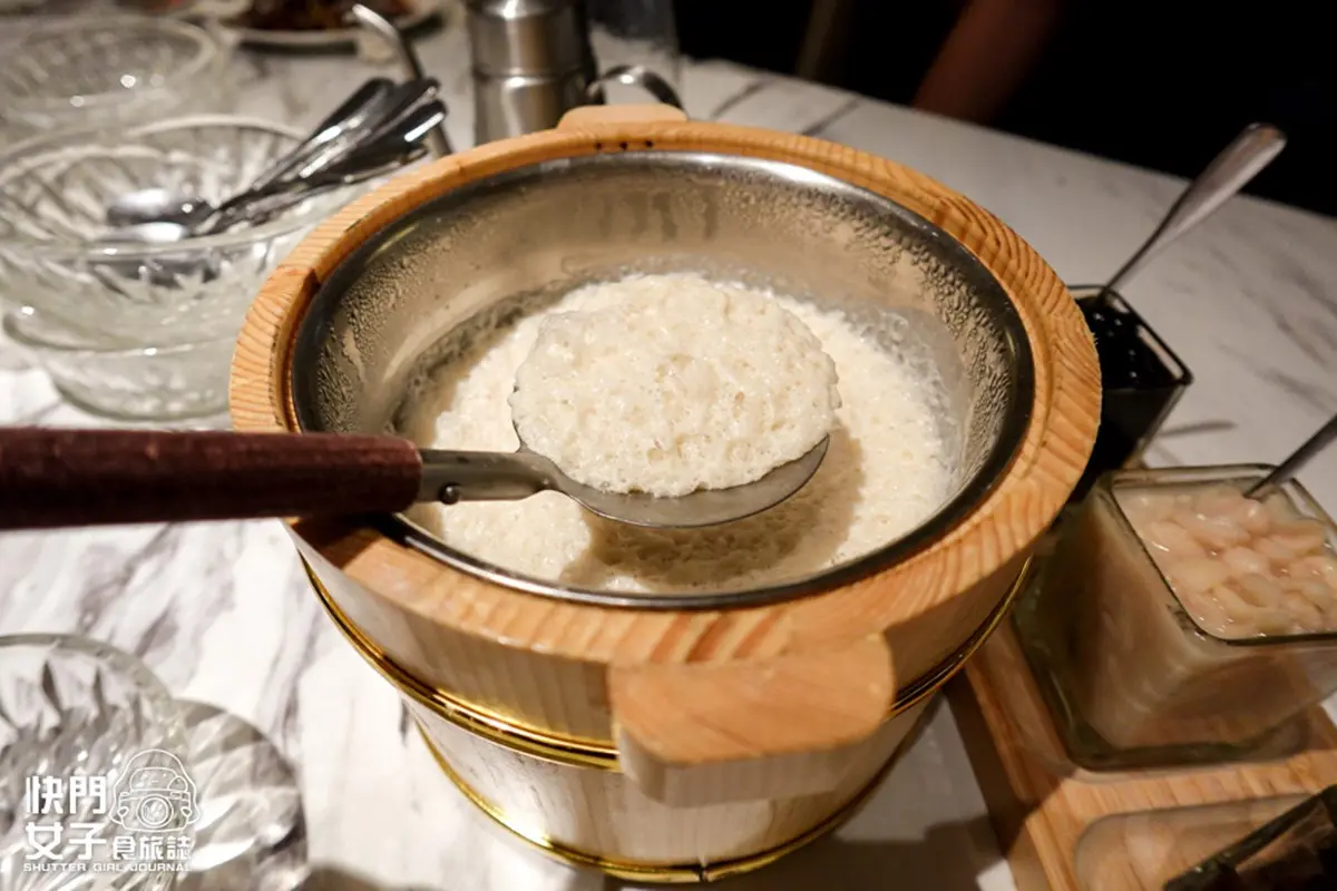 台北銷魂片皮鴨+1!烤鴨多吃7種料理任你選,甜點再嘗桌邊現沖木桶豆花 台北銷魂片皮鴨+1!烤鴨多吃7種料理任你選,甜點再嘗桌邊現沖木桶豆花