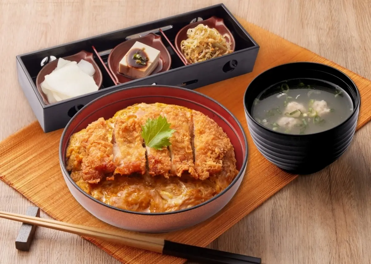 免費續湯飯、高麗菜絲!179元爽嗑豬排定食,再搶日本百年名店「雞腿丼5折」 免費續湯飯、高麗菜絲!179元爽嗑豬排定食,再搶日本百年名店「雞腿丼5折」