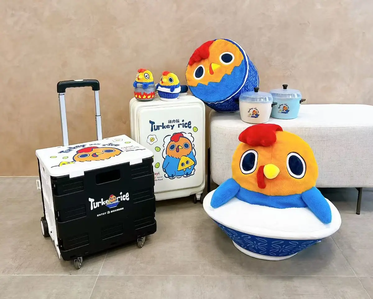 「台版Jellycat」在這！全台首創「絨毛玩偶手作店」直擊，矮袋鼠展區、巨型扭蛋機