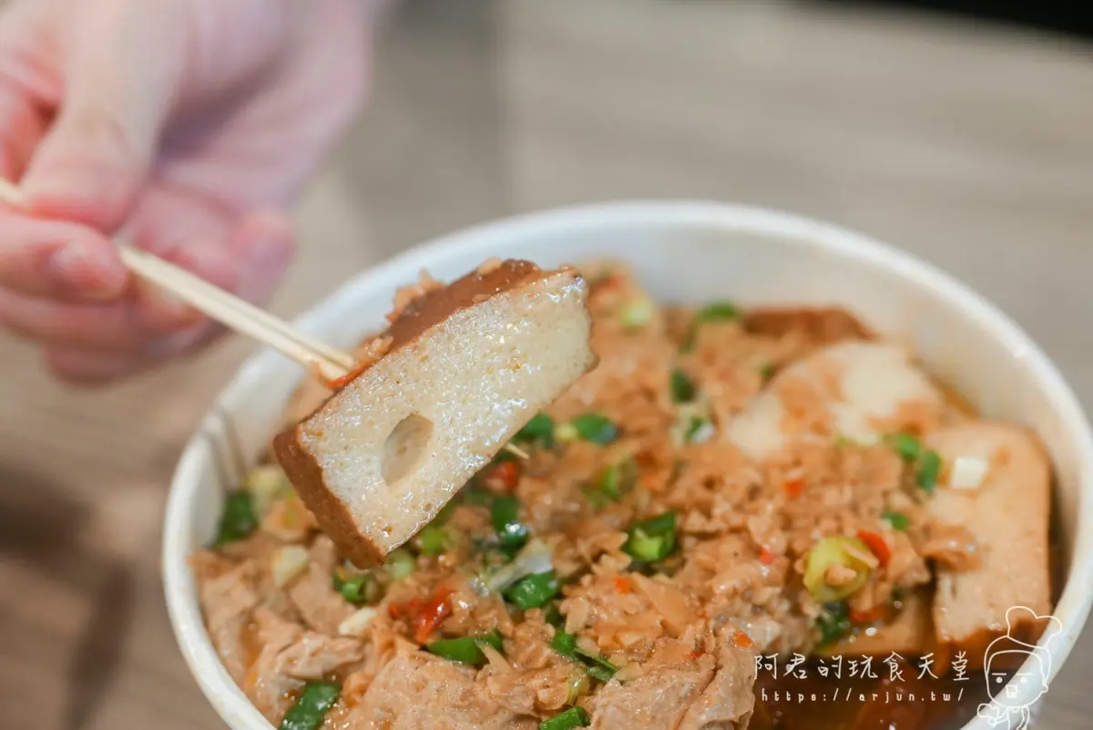 彰化美食推薦！銷魂爌肉飯、爆汁湯包、蒜香烏龍豆干，必吃清單一次看