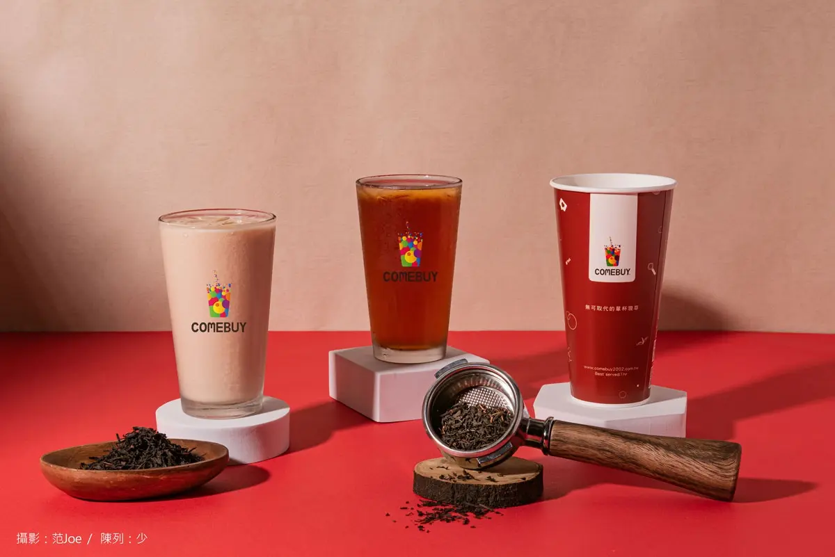 萬聖節手搖買一送一！５間最新飲品優惠：CoCo買一送一、COMEBUY送餃貓吸管套