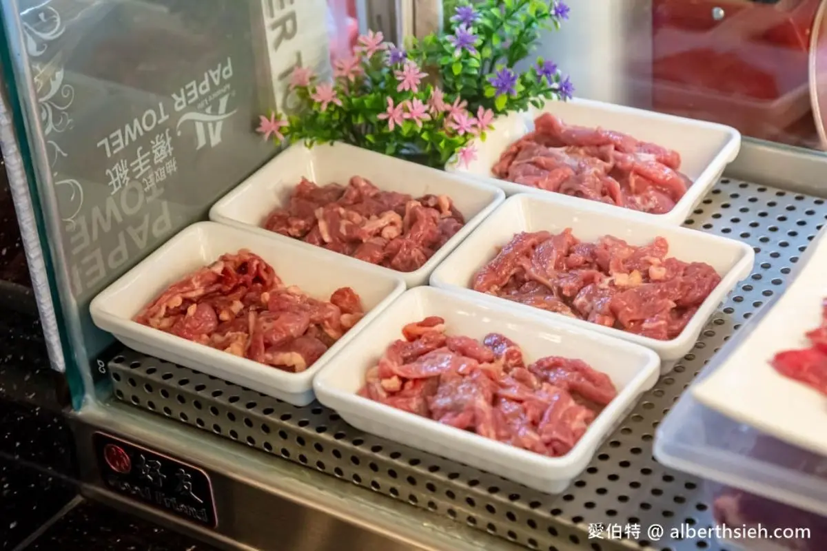 羊肉半價！現宰溫體羊肉爐名店限時優惠，必吃鎮店之寶清燉羊肉鍋、羊橫膈膜