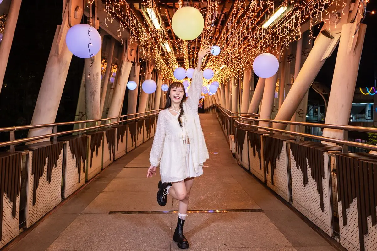 化身華麗馬戲舞台!「2025新北耶誕城」打造沉浸式炫彩廊道,必拍超美光影燈飾 化身華麗馬戲舞台!「2025新北耶誕城」打造沉浸式炫彩廊道,必拍超美光影燈飾