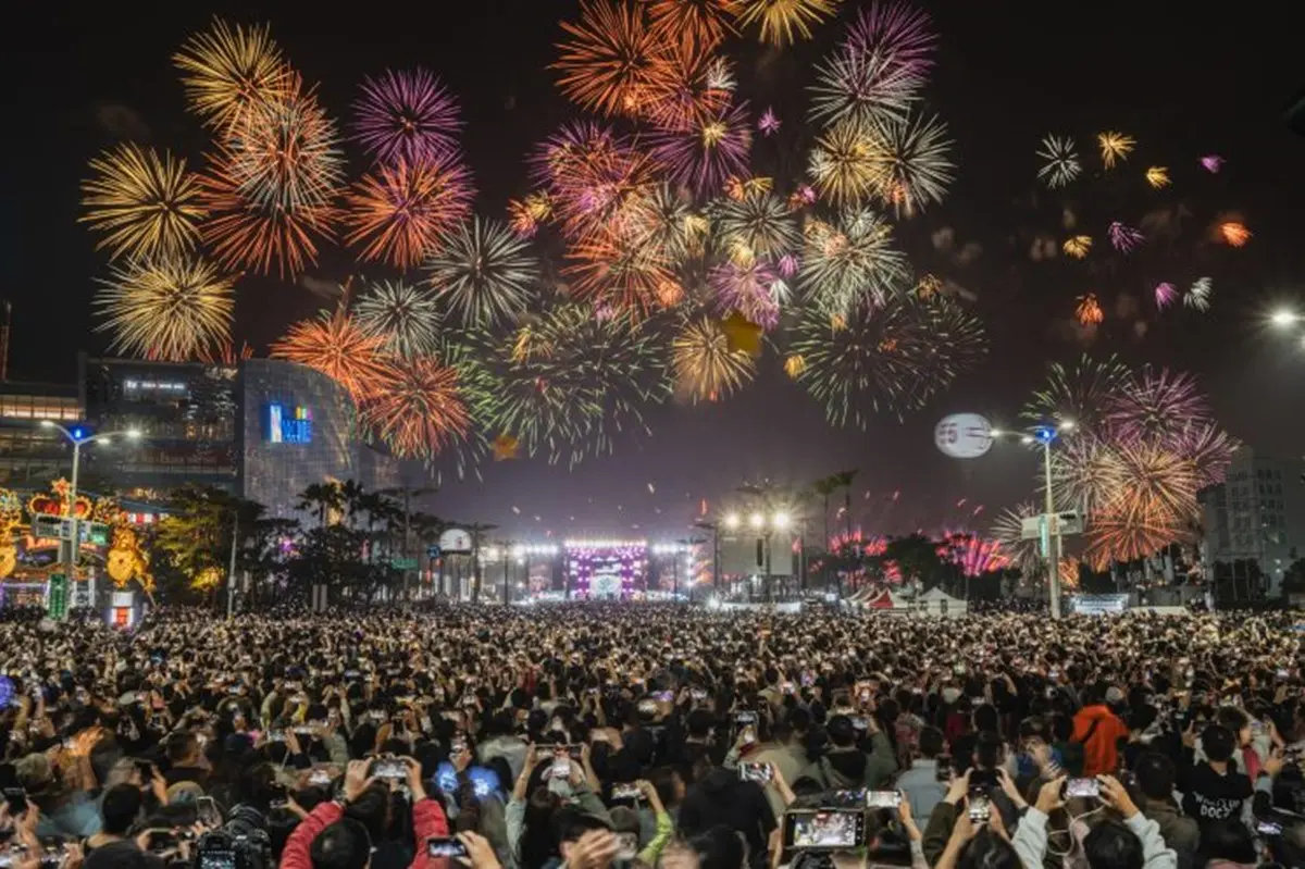 2026跨年懶人包(不斷更新)!全台跨年煙火、演唱會卡司、直播平台總整理 2026跨年懶人包(不斷更新)!全台跨年煙火、演唱會卡司、直播平台總整理