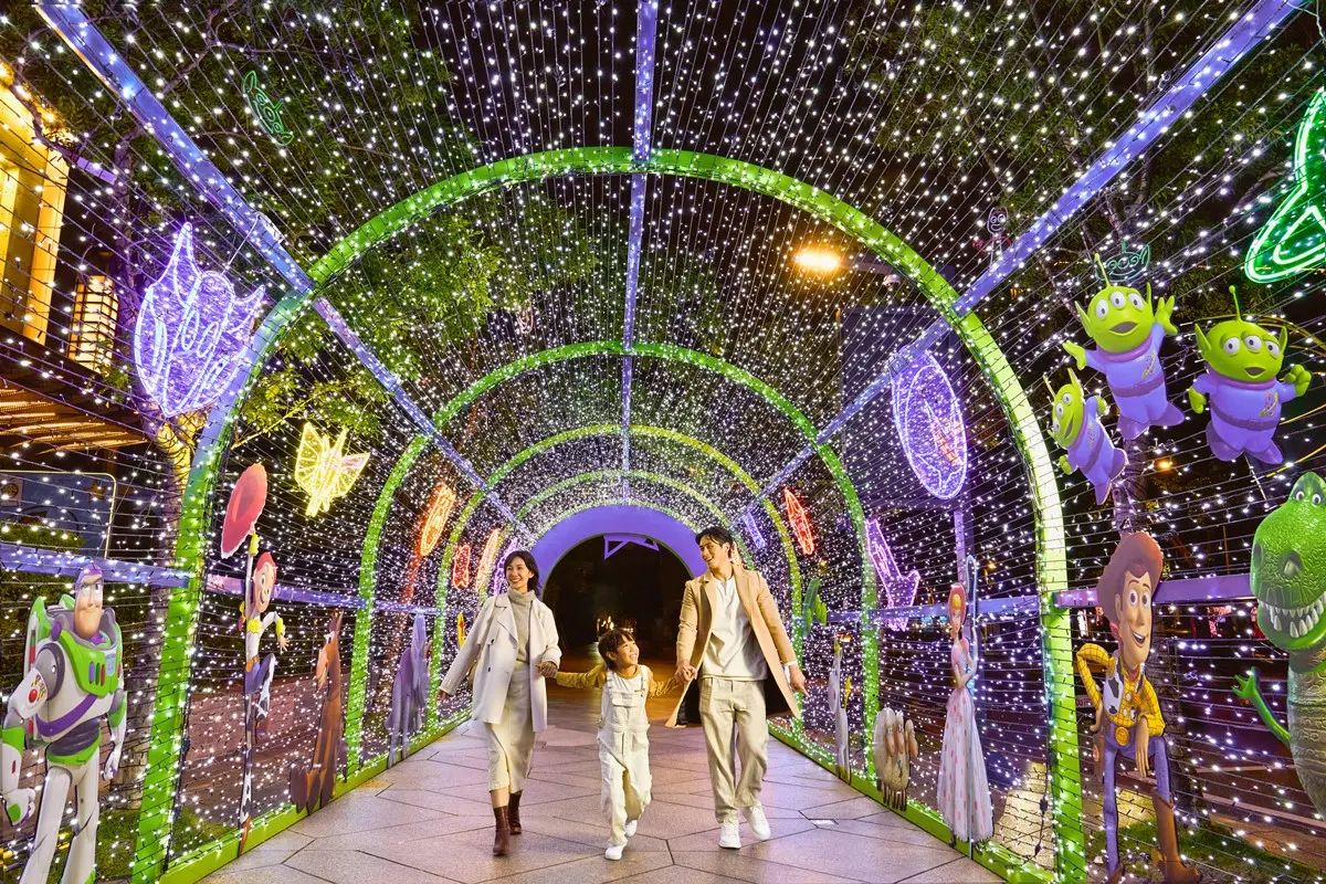 《玩具總動員》出沒台北101!打造4大夢幻場景:星際奇幻光廊、胡迪牛仔驛站 《玩具總動員》出沒台北101!打造4大夢幻場景:星際奇幻光廊、胡迪牛仔驛站